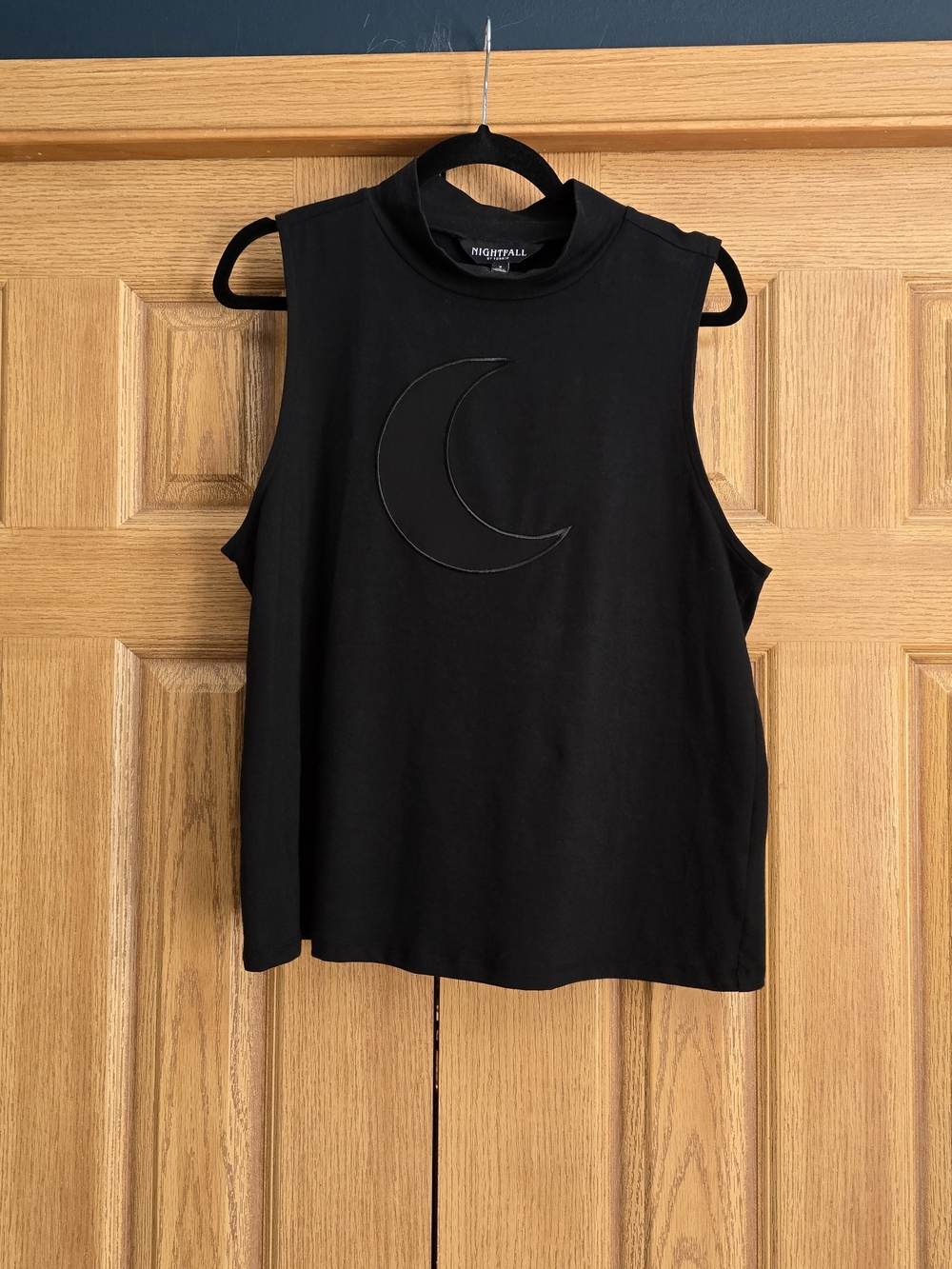 torrid Black Moon-Emblem Sleeveless Tank